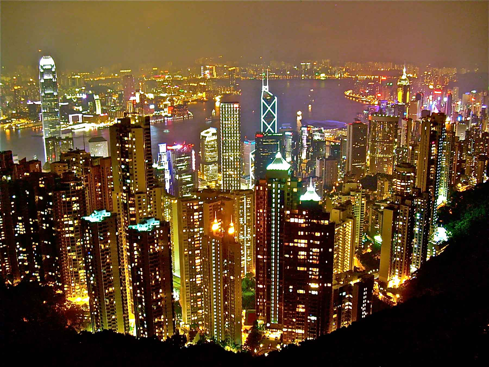 COUNTRY WITH THE HIGHEST AVERAGE IQ- There are a lot of factors that can affect an IQ score, ranging from national and personal wealth to simply who makes the test. As a result, these findings are highly controversial, but seem to suggest that Hong Kong is the country with the highest IQ, at an average of 107 points.