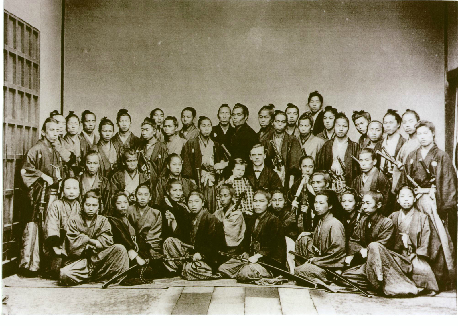 Dutchman Guido Verbeck surrounded by samurai in the year 1868
