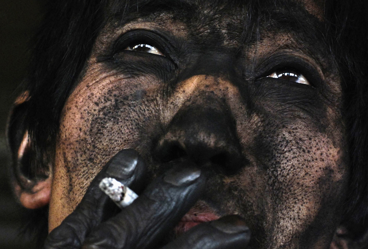 THE FACE OF A CHINESE COAL MINER