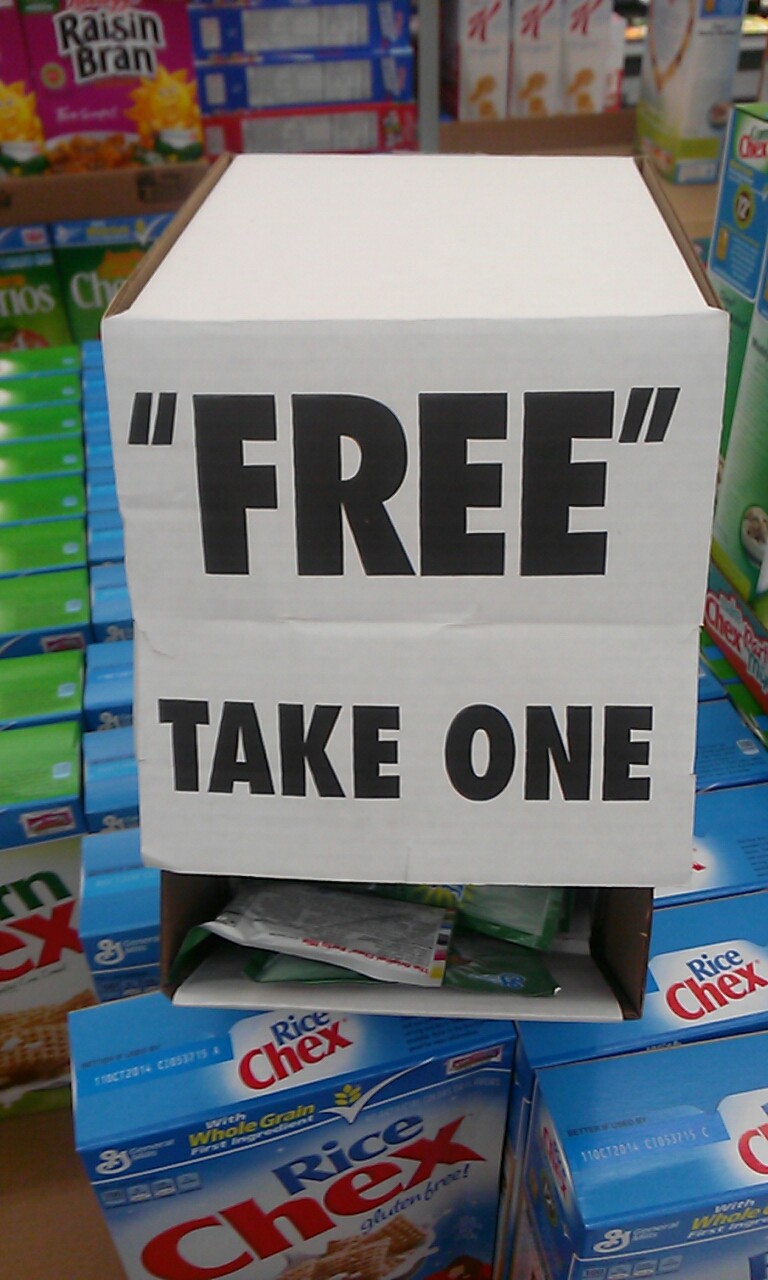 misused quotation marks - Raisin Bran Tios Chy "Free" Take One Rice Hey Chex whole Grain 110CT2016 01653745 C