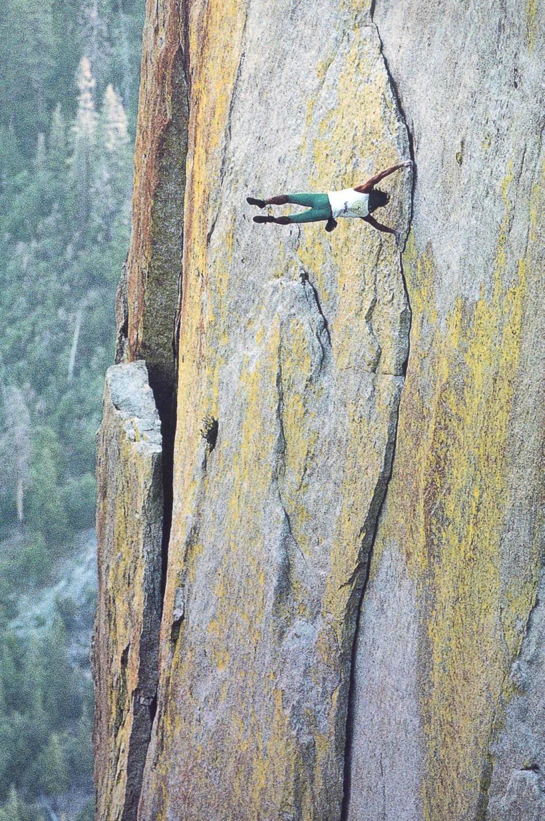Free Solo Climber Dan Osman- Dan Osman died November 23, 1998 at the age of 35 after his rope failed while performing a "controlled free-fall" jump from the Leaning Tower rock formation inYosemite National Park. Osman had come back to Yosemite to dismantle the jump tower but apparently decided to make several jumps before doing so. The failure was investigated by the National Park Service with assistance from Chris Harmston, Quality Assurance Manager atBlack Diamond Equipment. Harmston concluded that a change in jump site angle probably caused the ropes to cross and entangle, leading to the rope cutting by melting. Miles Daisher, who was with Osman when he made the jump, stated that the ropes used in his fatal jump had been exposed to inclement weather - including rain and snow - for more than a month before the fatal jump, but that the same ropes were used for several shorter jumps on the previous and same day.