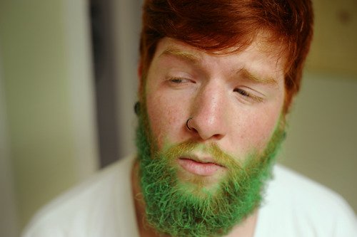 21 Super Intense Beards