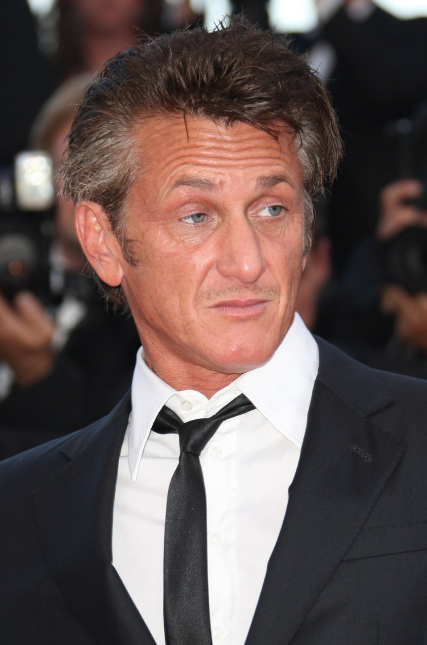 Sean Penn has a net worth of 150 million and is notorious for lousy tipping or not even tipping at all. Reportedly, while dining in New Orleans, Penn and three friends racked up a 450 bill and left no tip. This may not be surprising to some people, considering Sean Penn was previously married to Madonna, who is also reportedly infamous for her terrible tipping habits.
