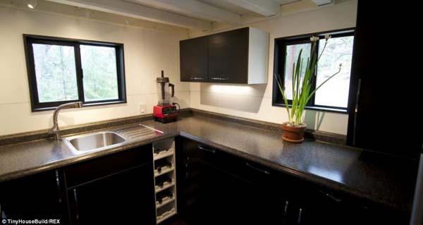 They dont have to skip on amenities, as there is a full kitchen in the small home.