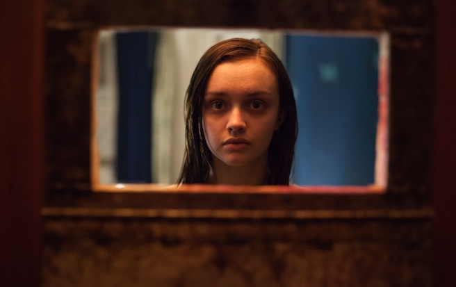 The Quiet Ones, release date: April 25, 2014, a university professor and a team of students conduct an experiment on a young woman, uncovering terrifyingly dark, unexpected forces in the process.