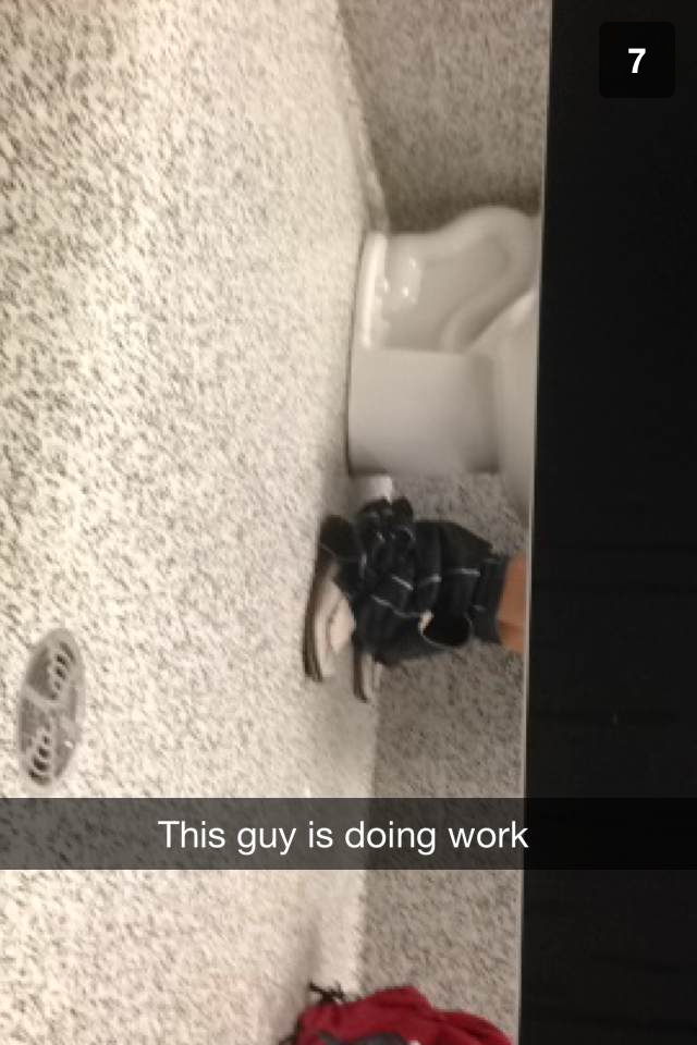 snapchat floor - This guy is doing work