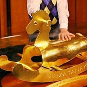 Beyonce and Jay-Z spent 600,000 solid gold, handmade rocking horse from Japanese jeweler Ginza Tanaka.