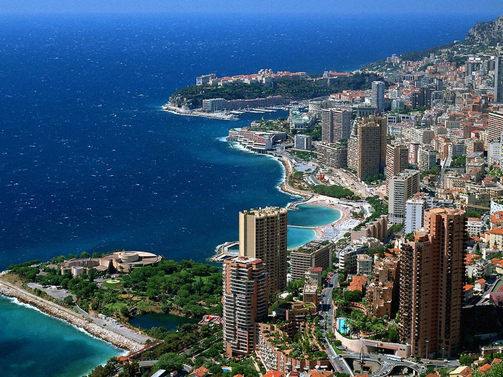 2.Monaco - 0.7 square miles - The tiny state of Monaco lies along the French Riviera on the French Mediterranean coast near Nice. An impressive 32,000 people live in this state known for its Monte Carlo casinos and Princess Grace. It has been independent off-and-on since the 13th century.