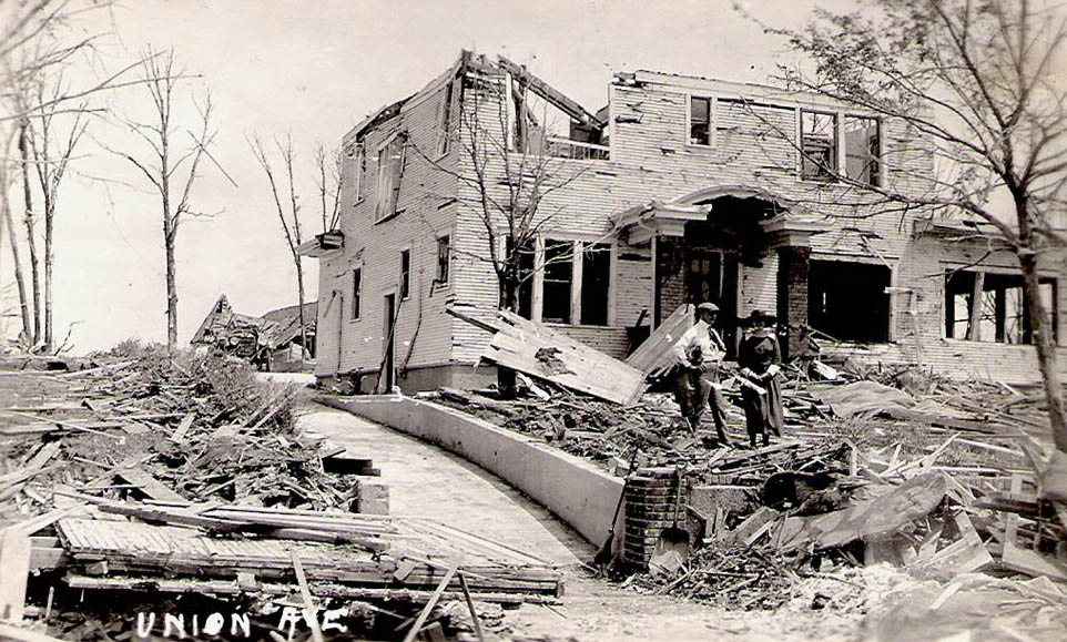 Fergus Falls MN Tornado of 1919 Old Photos