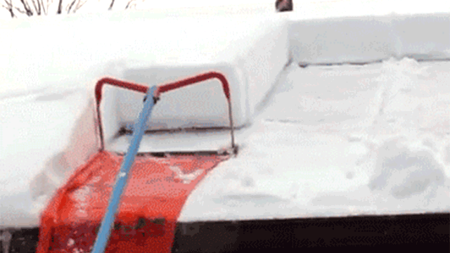 mesmerizing photos of removing snow from roof