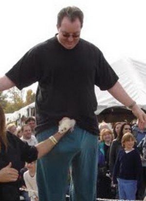 The Sport of Putting Ferrets in Your Pants - Ferret Legging - Gallery ...