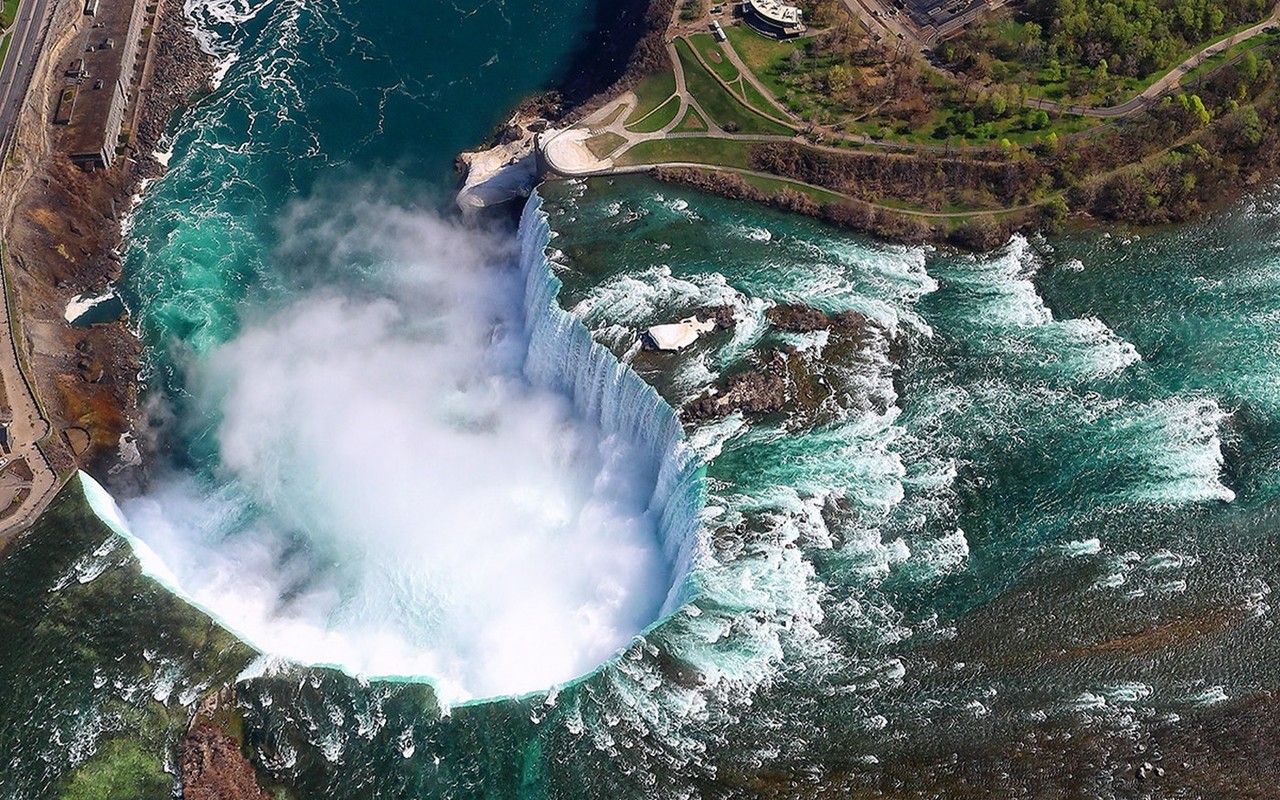 Niagara Falls from above