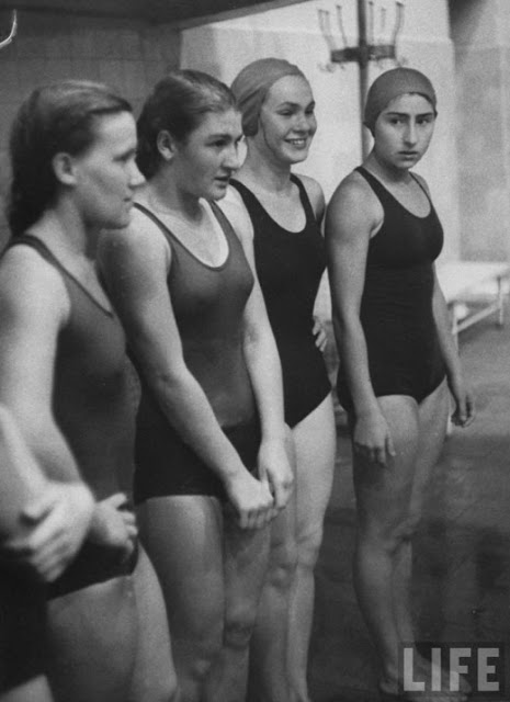 Russian swimmers in 1954.