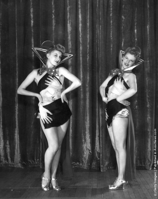 Broadway showgirls in their outfits in NYC, US in 1926.