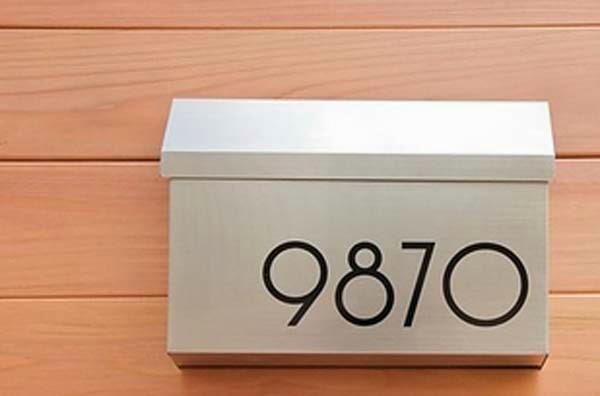 Replace your old house numbers with modern fonts.