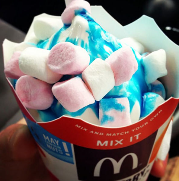 Bubblegum McFlurry, Australia - Blue bubble gum syrup and cute marshmallows mixed into the standard soft-serve.