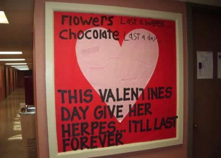 Valentine's Day FAILs That'll Make You Glad You're Single