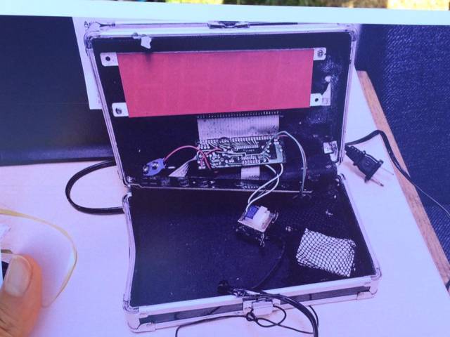 Ahmed’s Clock…Not gonna lie, it does kind of look like a bomb