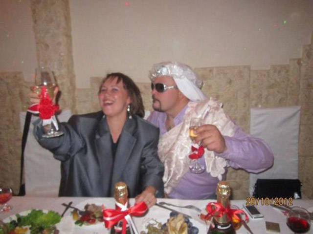 Russian weddings - fun - 20101020112