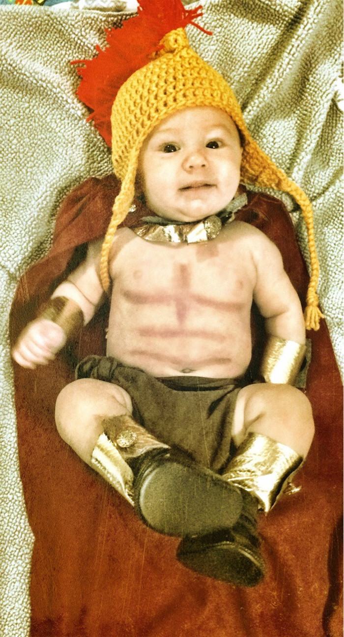 baby leonidas costume
