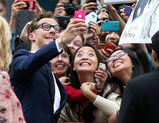 Crazy Fans Get Up Close and Personal with Their Biggest Idols