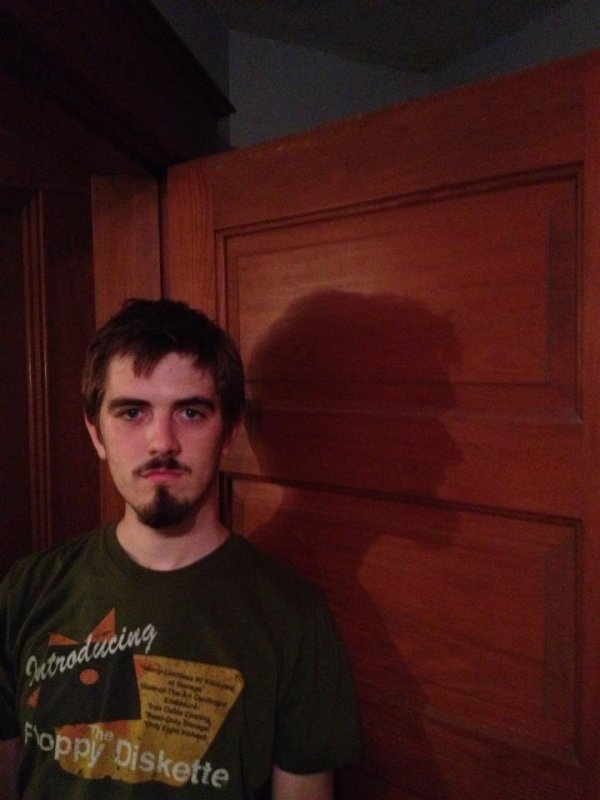 13 Shadows That Are More Interesting Than What They Actually Are