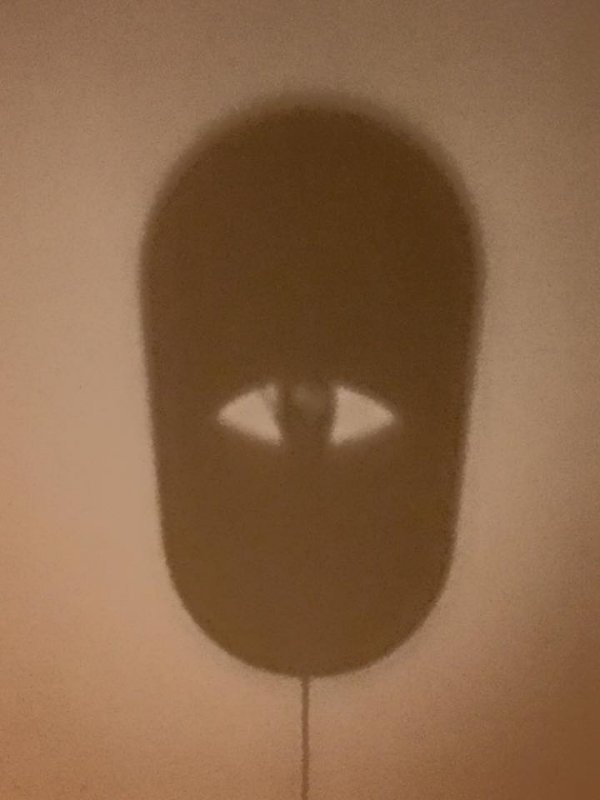 13 Shadows That Are More Interesting Than What They Actually Are