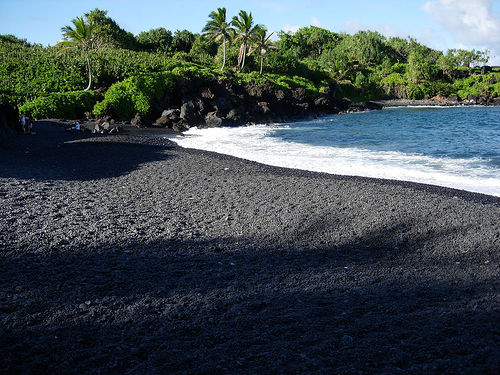 Black sand beach at Wai'anapanapa State Park, Maui