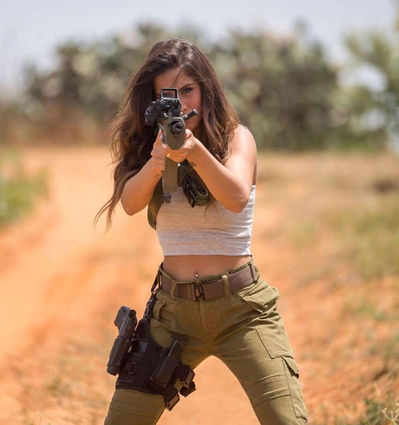 female gun models