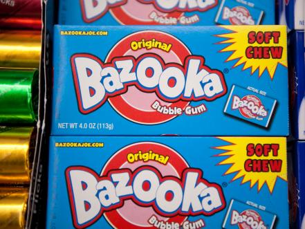 bazooka bubble gum - Parookavillon original Soft Ghew Bazooka. e Gum Net Wt 4.0 Oz 1139 Bazookajoel.Com original Soft Ghed Bazooka
