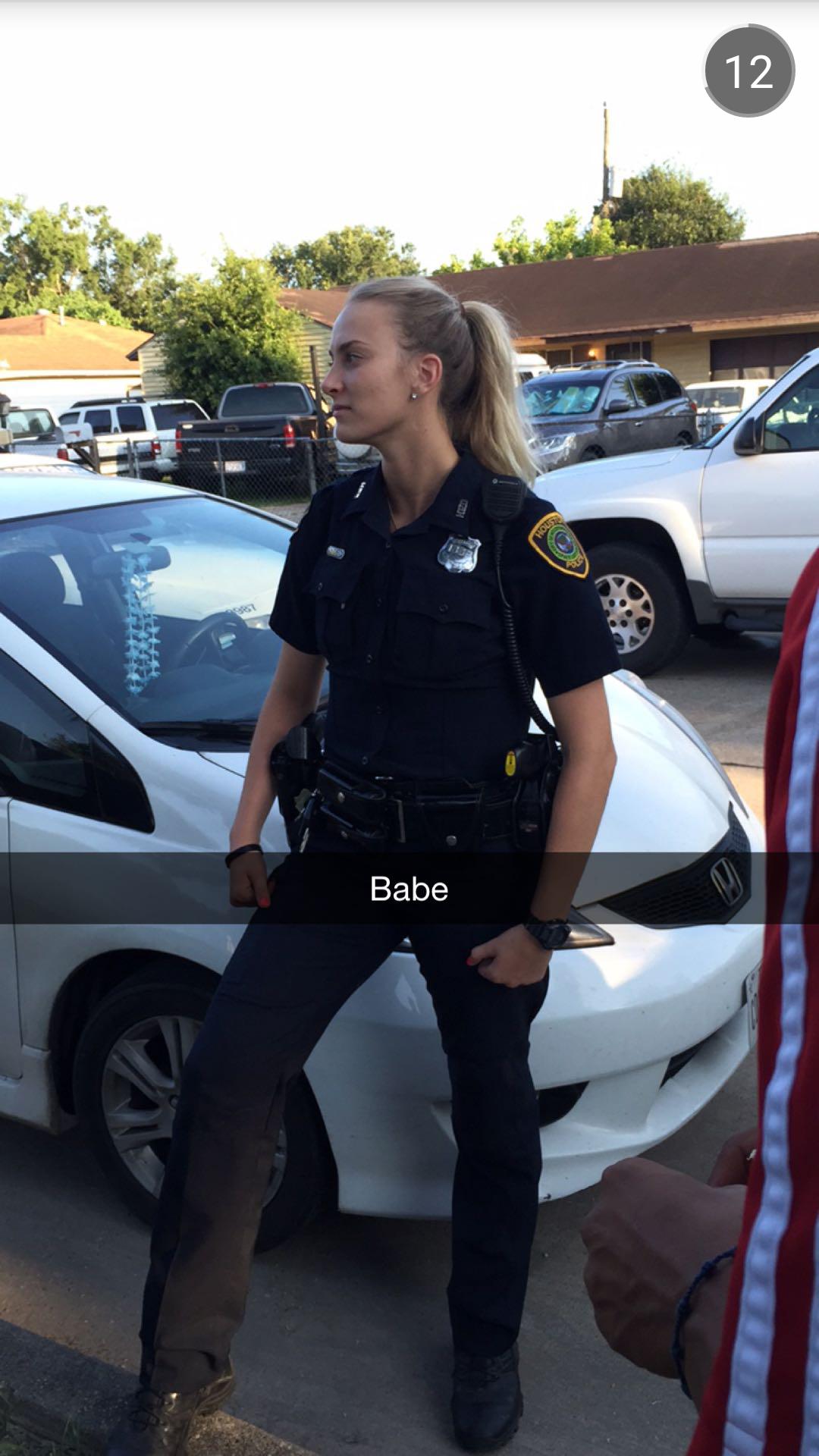 hot girl police officers - Babe