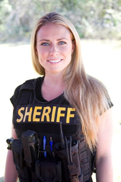 american female police - Sheriff