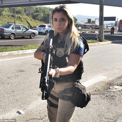 sexy brazil police - Jam Press