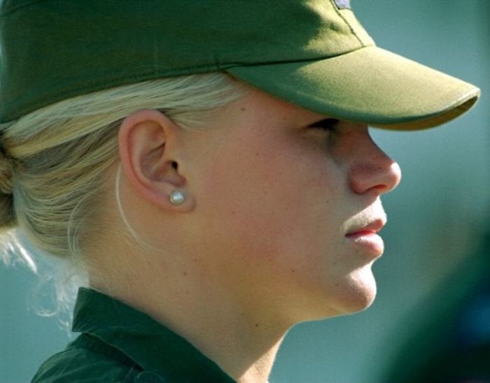 Norwegian Women In The Military