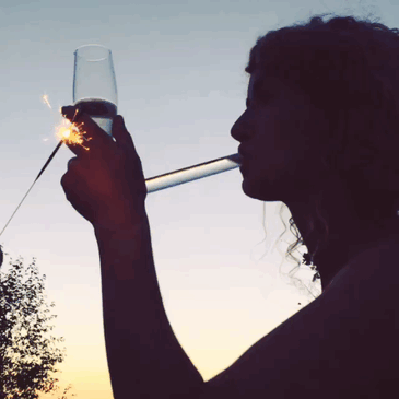 Made by a company called Chambong, this new drinking apparatus bridges the gap between the trashiness of beer bongs, and the eternal elegance of a champagne flute.