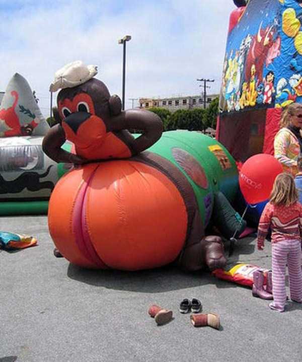 26 Awkward Playgrounds To Keep Your Kids Away From