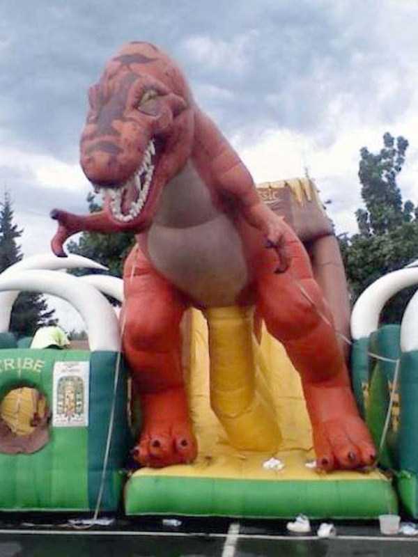 26 Awkward Playgrounds To Keep Your Kids Away From