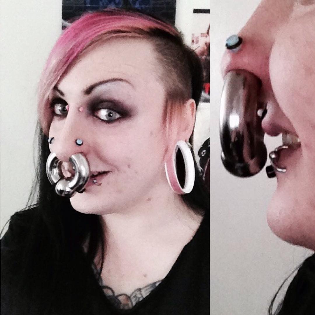 Woman with massive nose ring, how does she breath