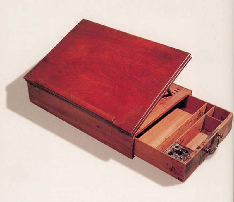 Thomas Jefferson's Writing Desk -In 1776, Thomas Jefferson wrote the Declaration of Independence on this portable desk. He designed it himself, and it features a hinged lid for storage and a locking drawer. This desk was Jefferson's companion throughout his life as a patriot, diplomat, and president. It is now at the Smithsonian Institution.
