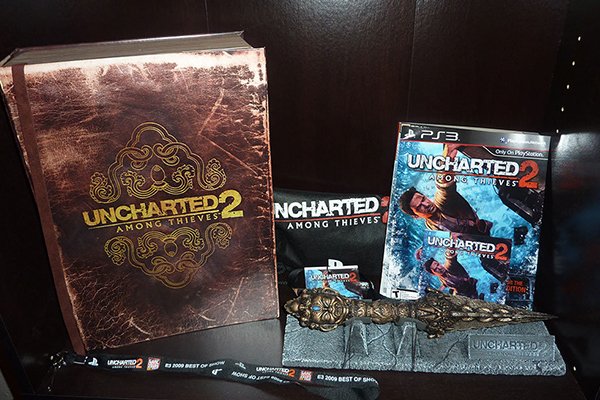 Vintage game worth money  - Uncharted 2: Fortune Hunter Edition