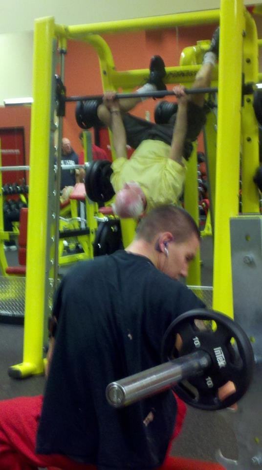 20 People Who Have No Idea What They're Doing At The Gym