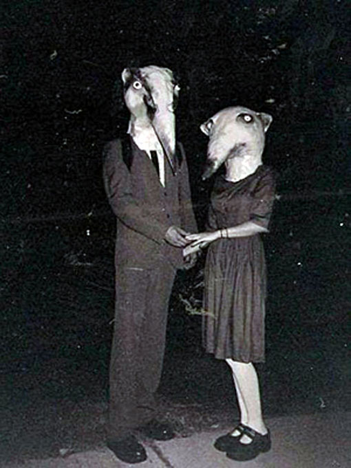 Halloween Costumes From Back In The Day Were Creepy As Hell