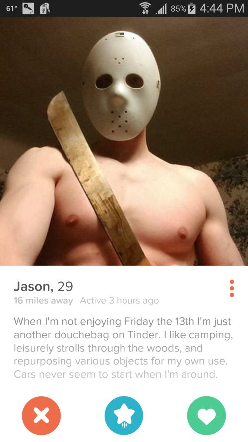 33 Of The Most Bizarre Tinder Profiles
