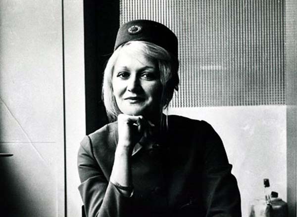 Vesna Vulovic: Vesna, a 22 year-old Yugoslav airlines flight attendant, was aboard a plane when it exploded because of a hidden bomb. She was in the tail section at the time of the incident. She fell 33,000 feet into a snow-covered mountain, but survived. She holds the Guinness World Record for surviving the highest fall without a parachute.