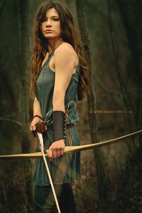 woman with bow and arrow - Owww.Marinshe.Com