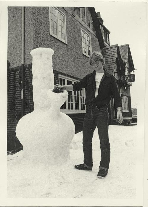 Just Jeffrey Dahmer with a snow bong... nothing much going on here.