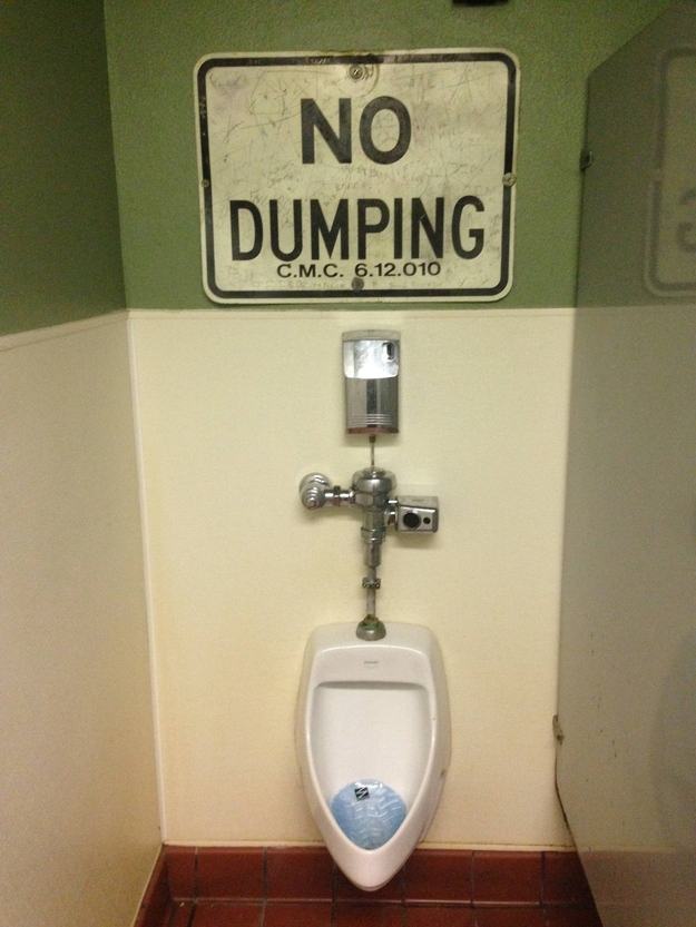 20 Funny Signs Spotted in the Wild
