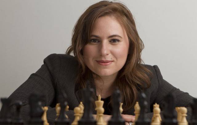8. Judit Polgar – IQ 170

According to many people, Judit Polgar is considered to be the best chess player among women. She also won the competition of the youngest Grandmaster at a phenomenal age of 15. She is best known for beating Bobby Fischer at the age of 15. Fischer was considered the best player of chess in history before Judit. She also gave a beating to Garry Kasparov who was considered the number 1 player of chess.