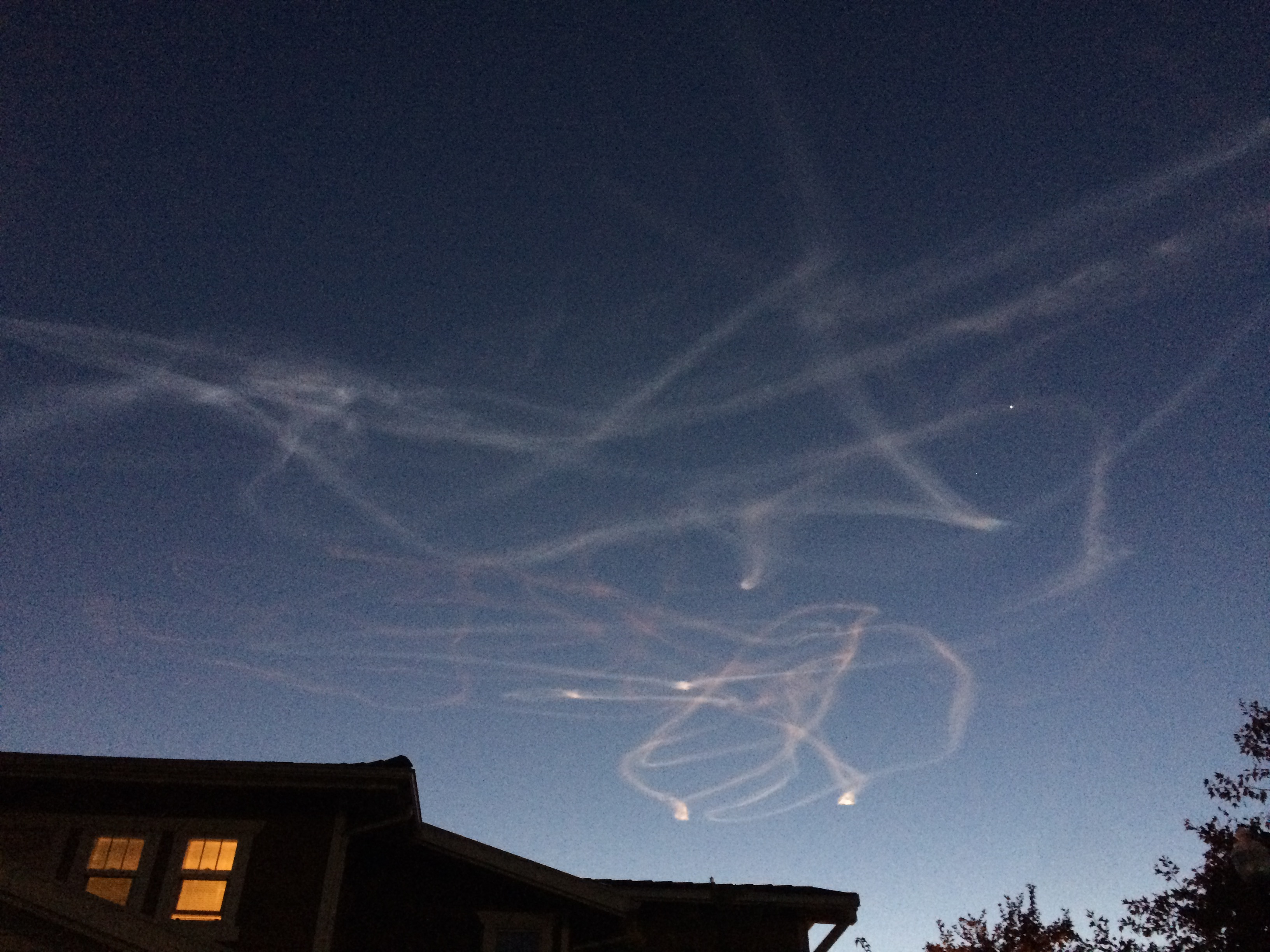 First thing this morning I looked up in the sky and seen this... What are your thoughts?