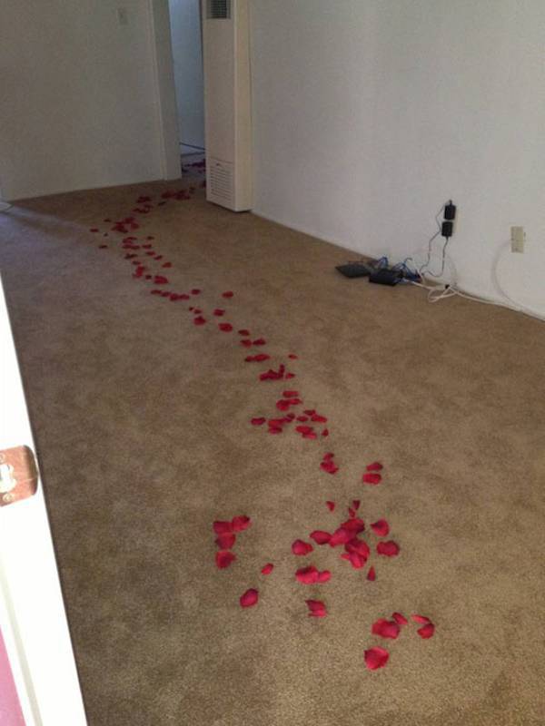 This Repairman Received a Very Sweet Surprise on a Routine Housecall